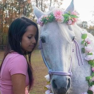 Meet your Posher, Briana